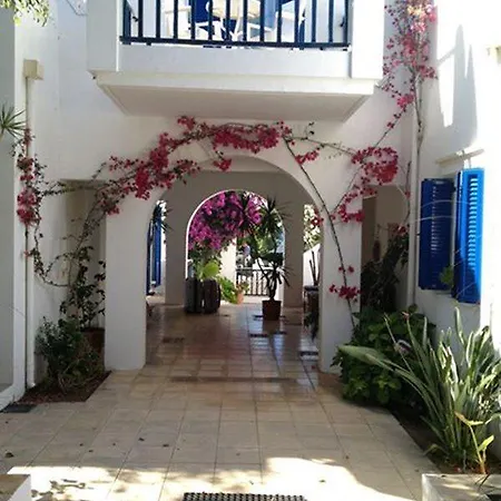 Astra Aparthotel